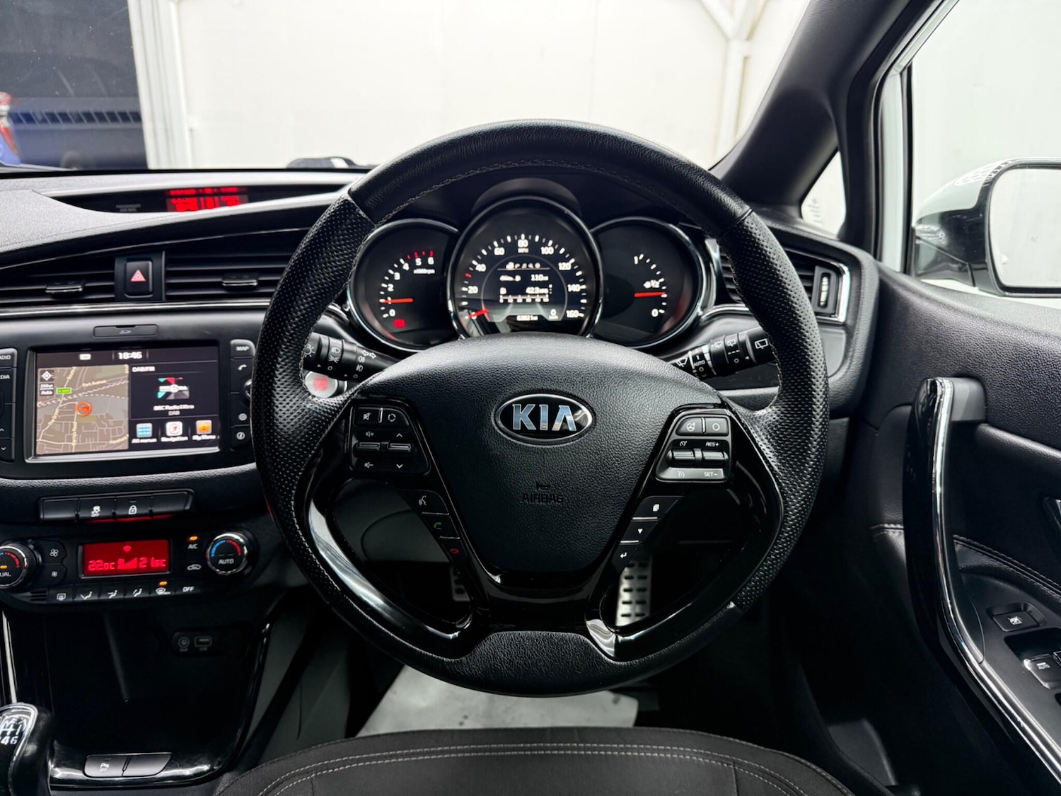 Used Kia Ceed 2018 for sale - 77387151: Photo 32