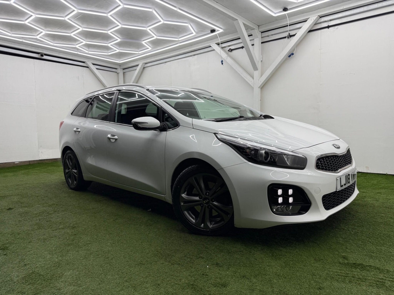 Used Kia Ceed 2018 for sale - 77387151: Photo 4