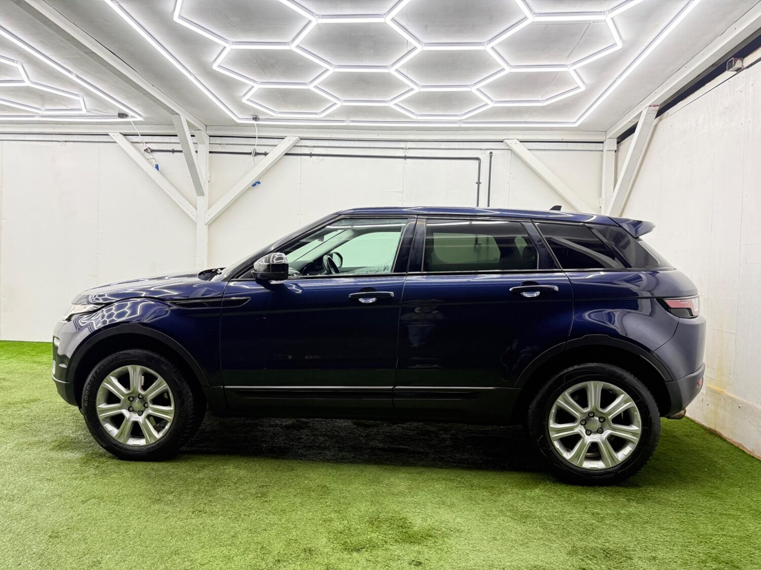 Used Land Rover Range Rover Evoque for sale - 77510278: Photo 10