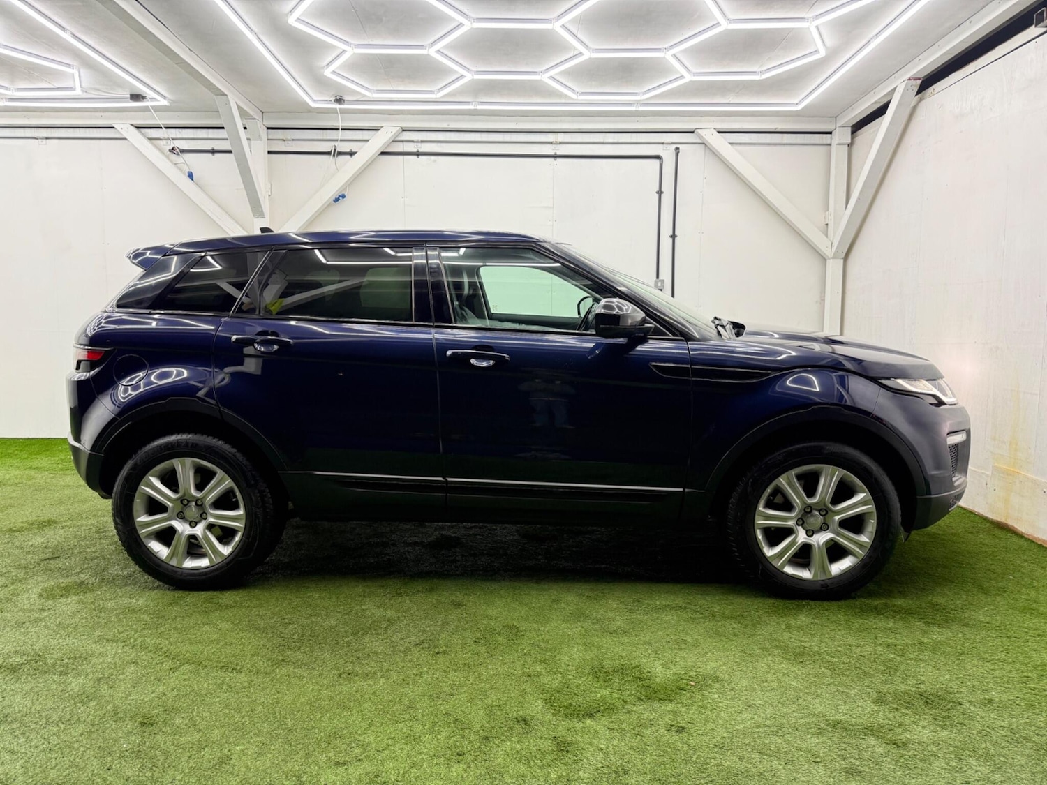 Used Land Rover Range Rover Evoque for sale - 77510278: Photo 5