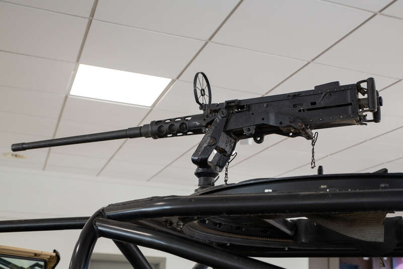 Used Land Rover Defender 110 2015 for sale - 76175960: Photo 21