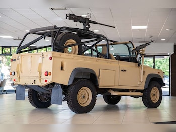 Used Land Rover Defender 110 2008 for sale - 76175960: Photo