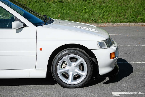 Used Ford Escort 1995 for sale - 76153907: Photo 12