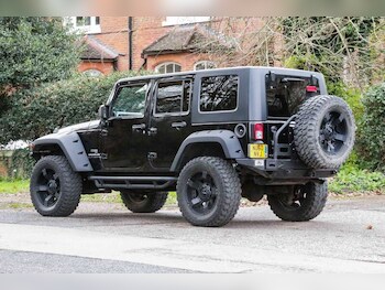 Used Jeep Wrangler 2010 for sale - 77940944: Photo