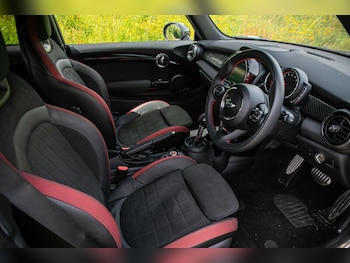 Used MINI Hatch 2017 for sale - 78936007: Photo
