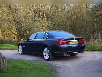 Used BMW 7 Series 2011 for sale - 75590344: Photo