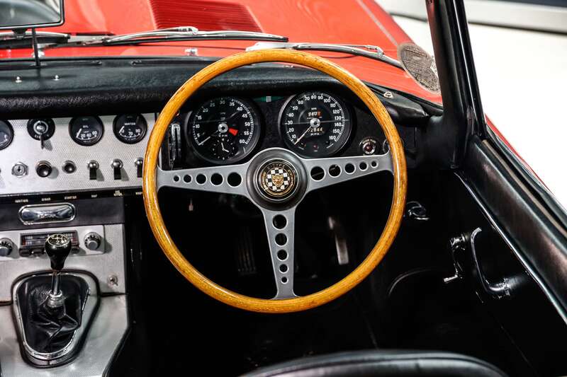 Used Jaguar E-Type 1979 for sale - 76350322: Photo 25
