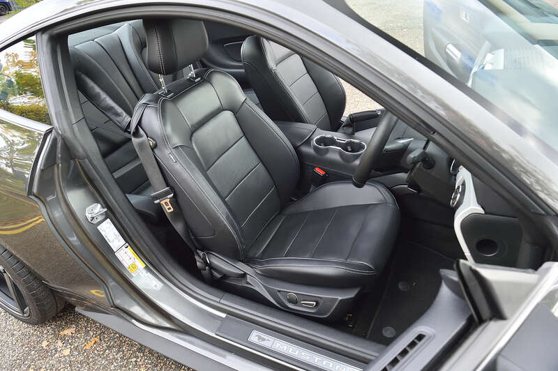 Used Ford Mustang 2016 for sale - 76350343: Photo 17