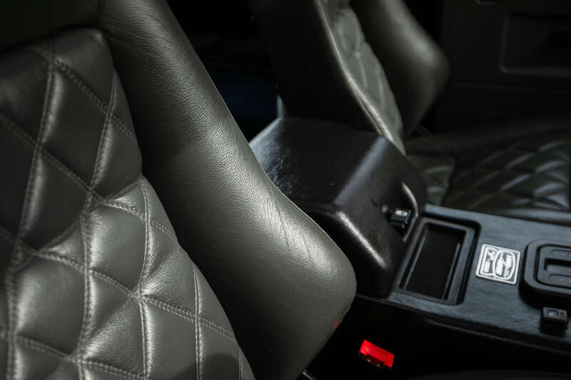 Used Land Rover Defender 90 1998 for sale - 78102180: Photo 17