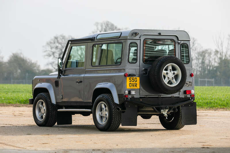 Used Land Rover Defender 90 1998 for sale - 78102180: Photo 4