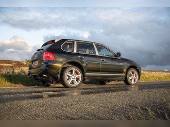 Used Porsche Cayenne 2006 for sale - 79465837: Photo