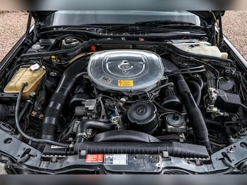 Used Mercedes-Benz 560 1989 for sale - 78302410: Photo