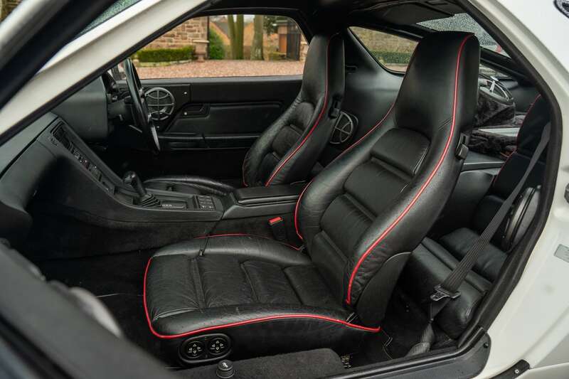 Used Porsche 928 2018 for sale - 77426230: Photo 18