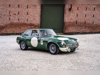 MG MGB GT feature image