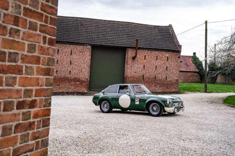 Used MG MGB GT 1968 for sale - 77794465: Photo 9