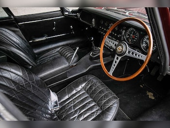 Used Jaguar E-Type 1968 for sale - 75509093: Photo