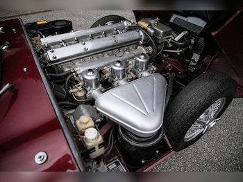 Used Jaguar E-Type 1968 for sale - 75509093: Photo