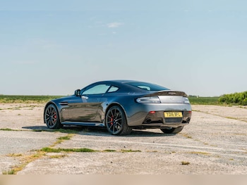 Used Aston Martin Vantage 2016 for sale - 78417906: Photo