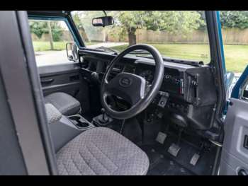 Used Land Rover Defender 90 1999 for sale - 74823614: Photo