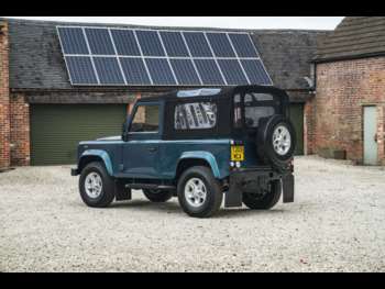 Used Land Rover Defender 90 1999 for sale - 74823614: Photo
