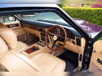 Used Aston Martin V8 1979 for sale - 78336006: Photo