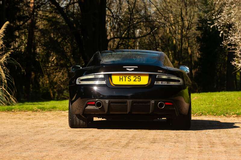 Used Aston Martin DBS 2010 for sale - 76473944: Photo 10