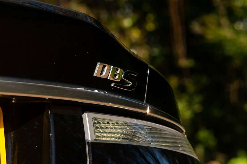 Used Aston Martin DBS 2010 for sale - 76473944: Photo 21