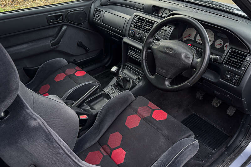 Used Ford Escort 1995 for sale - 77230750: Photo 2