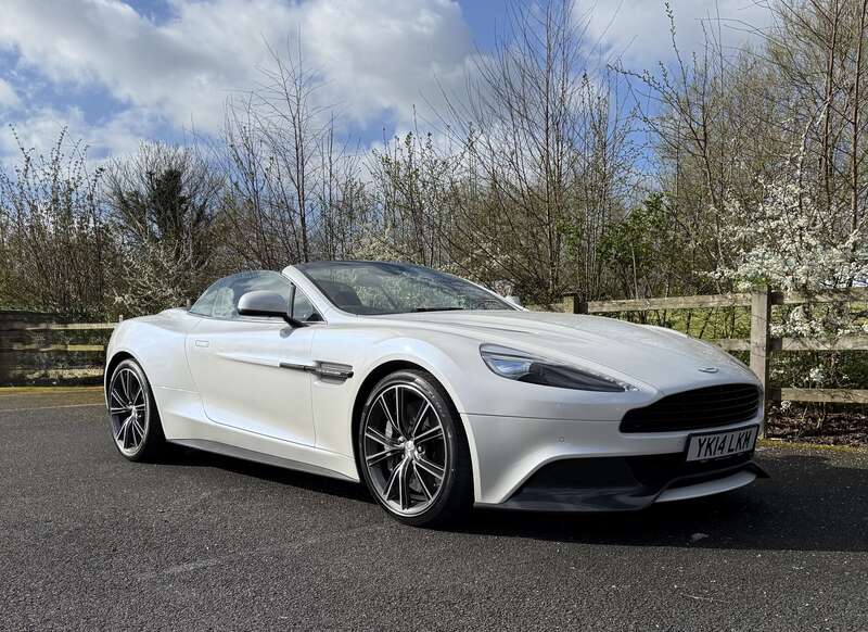 Used Aston Martin Vanquish 2014 for sale - 78128701: Photo 1