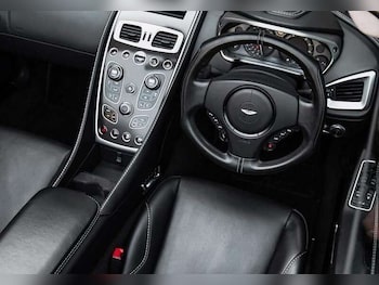 Used Aston Martin Vanquish 2014 for sale - 78128701: Photo