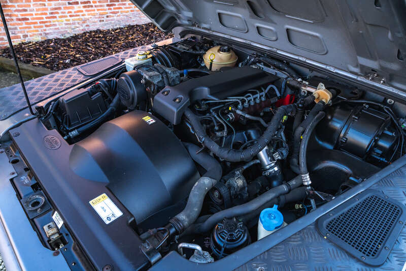 Used Land Rover Defender 2008 for sale - 77292122: Photo 3