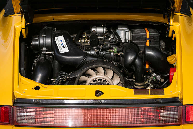 Used Porsche 911 for sale - 76338246: Photo 3