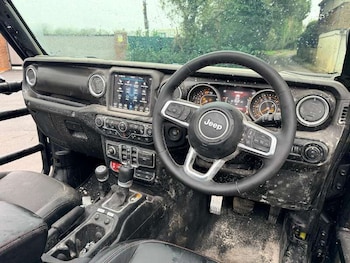 Used Jeep Wrangler 2023 for sale - 77387838: Photo