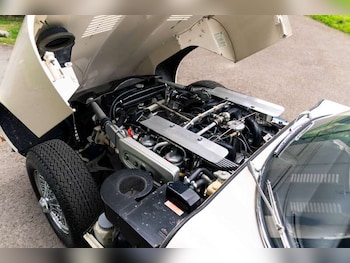 Used Jaguar E-Type 1971 for sale - 79117390: Photo