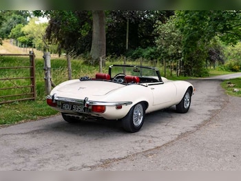Used Jaguar E-Type 1971 for sale - 79117390: Photo