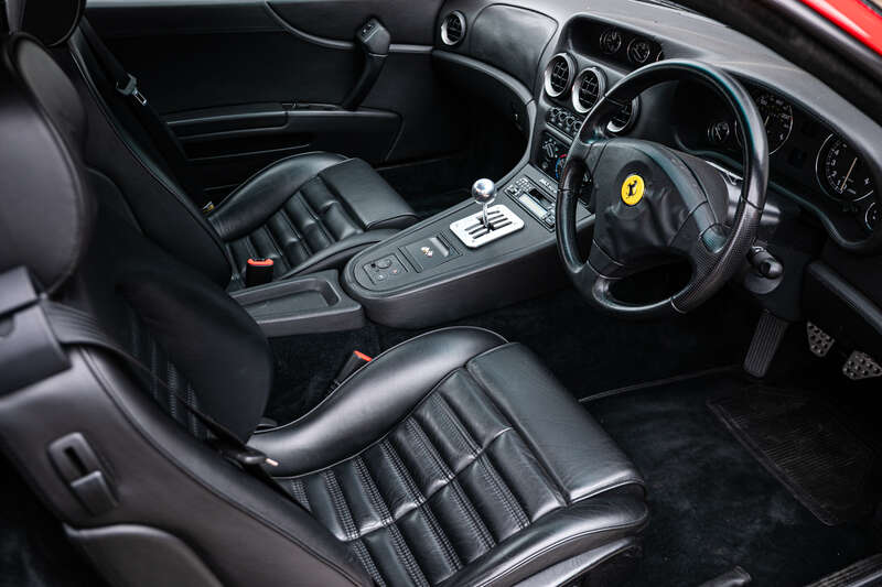 Used Ferrari 550 1998 for sale - 78117070: Photo 2