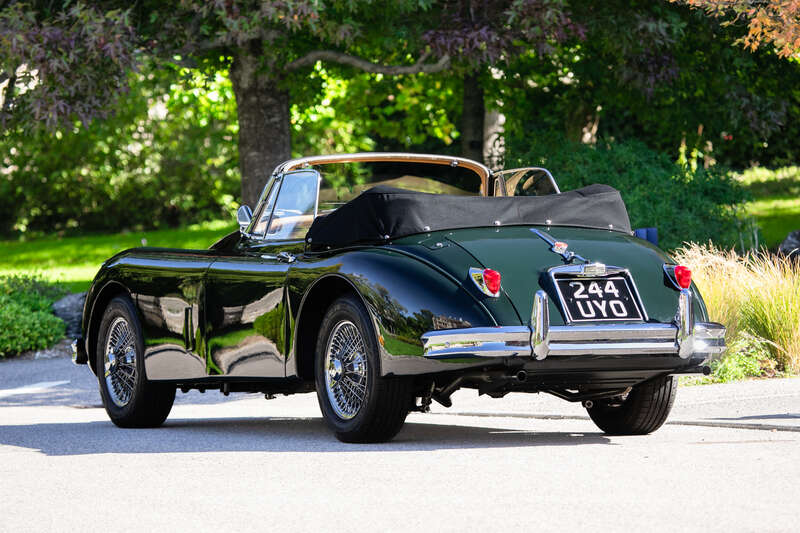 Used Jaguar XK 2015 for sale - 76073657: Photo 4