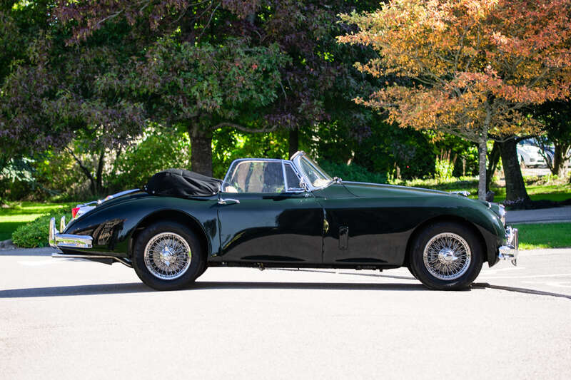 Used Jaguar XK 2015 for sale - 76073657: Photo 5