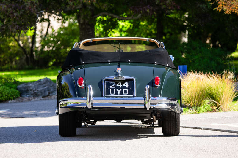 Used Jaguar XK 2015 for sale - 76073657: Photo 7