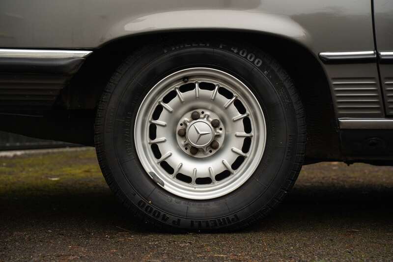 Used Mercedes-Benz 280 SL 1985 for sale - 77426235: Photo 16