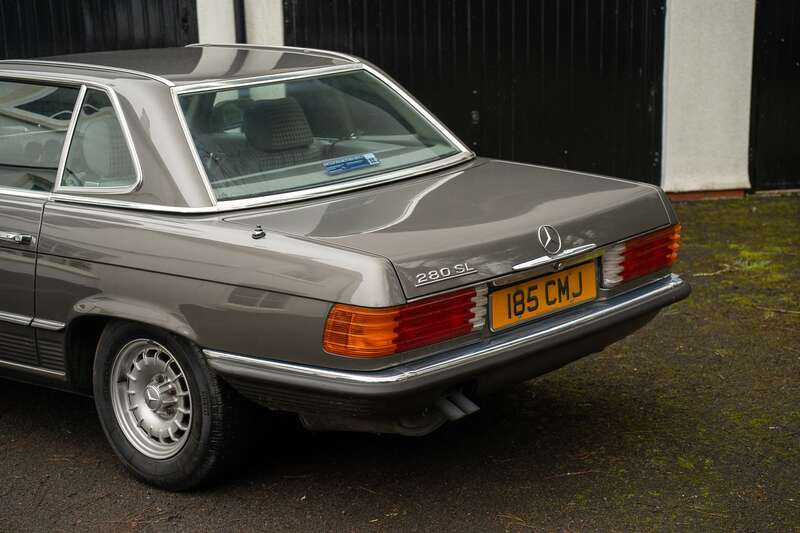 Used Mercedes-Benz 280 SL 1985 for sale - 77426235: Photo 8