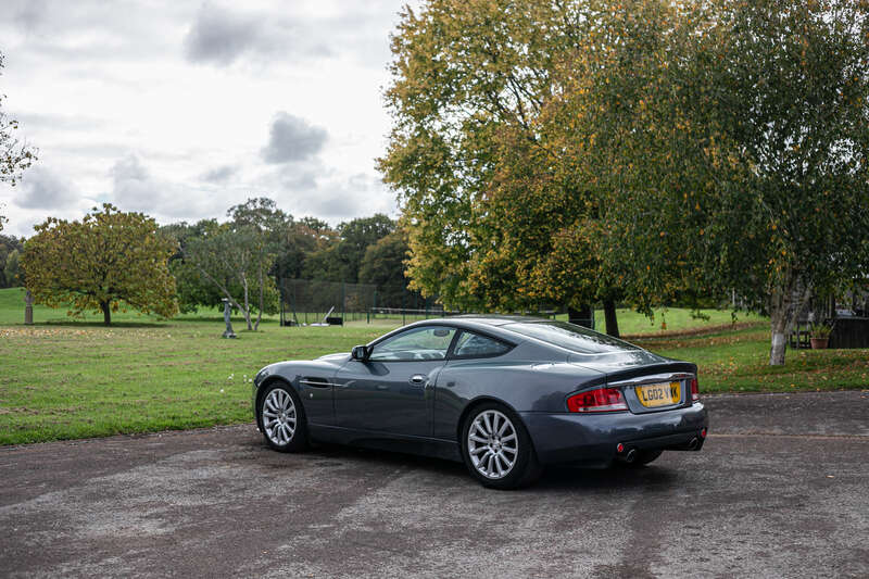 Used Aston Martin Vanquish 2002 for sale - 76315582: Photo 13