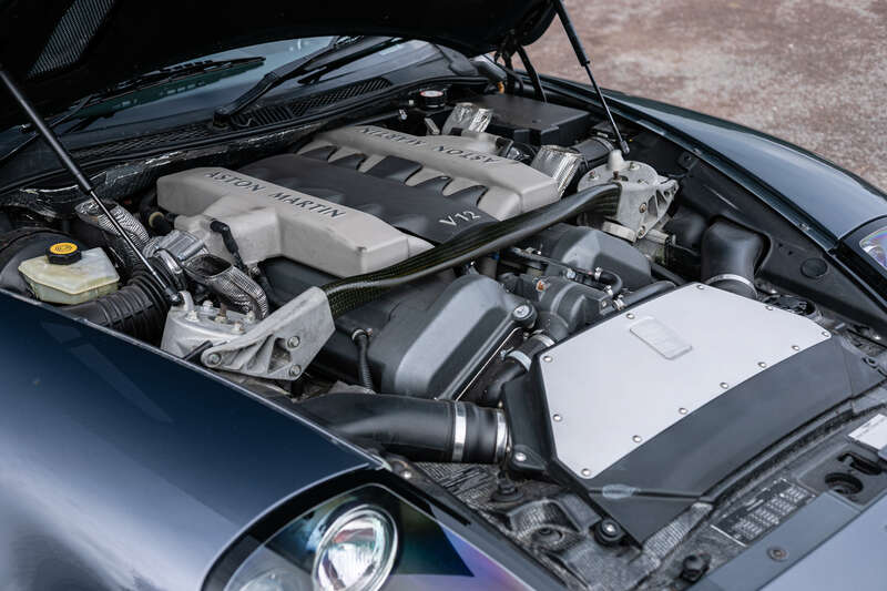 Used Aston Martin Vanquish 2002 for sale - 76315582: Photo 17