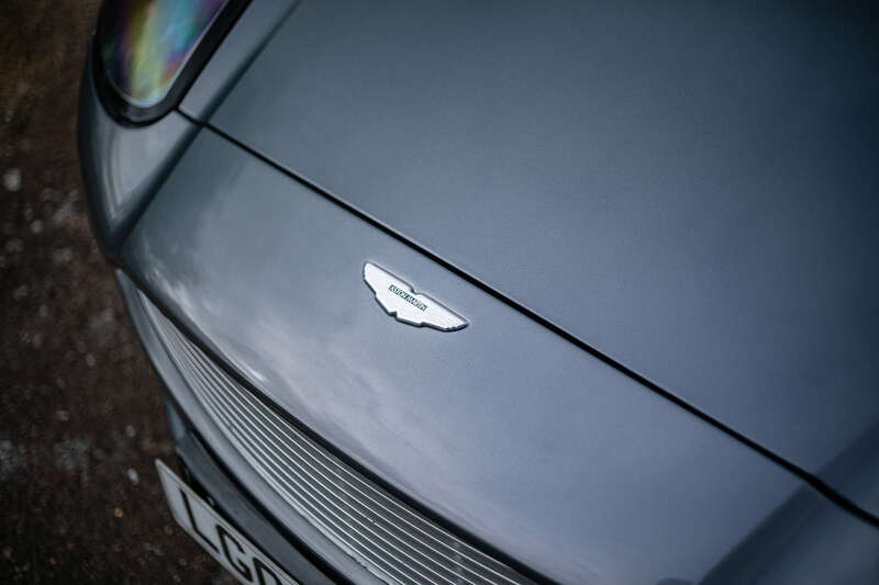 Used Aston Martin Vanquish 2002 for sale - 76315582: Photo 19