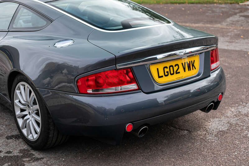 Used Aston Martin Vanquish 2002 for sale - 76315582: Photo 9