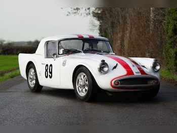 Daimler Sp250 feature image