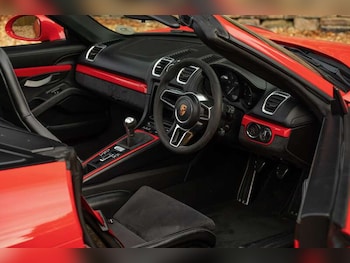 Used Porsche Boxster 2015 for sale - 76350309: Photo