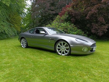 Aston Martin - DB7