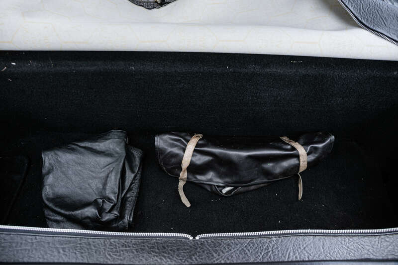 Used Ferrari 328 for sale - 78102179: Photo 25