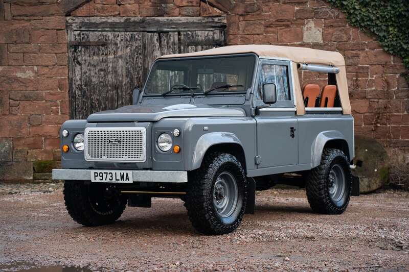 Used Land Rover Defender 90 1997 for sale - 77321156: Photo 14